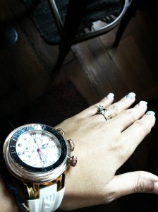 I love big watches :) so this is my fav white chronograph by Chronotech !!